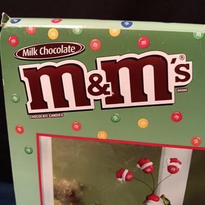 NEW DEPARTMENT 56 M&M CHRISTMAS CANDY SHOPPE