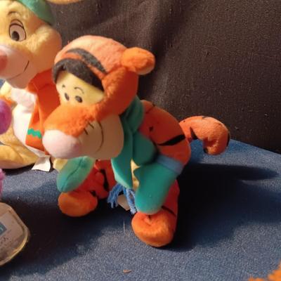WINNIE THE POOH AND FRIENDS PLUSH ANIMALS