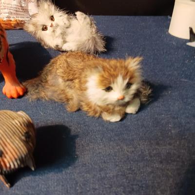 KITTY CATS MADE OF RABBIT FUR PLUS PLUSH AND HARD PLASTIC TIGERS