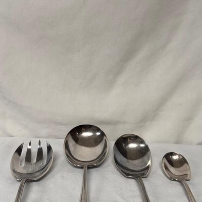 Reed and Barton Silver Plated Silverware (ST-DZ)