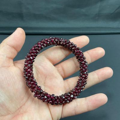 -10- FINE JEWELRY | Garnet Bracelet & Necklace Set