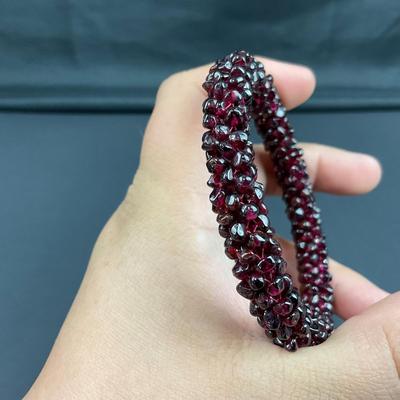 -10- FINE JEWELRY | Garnet Bracelet & Necklace Set