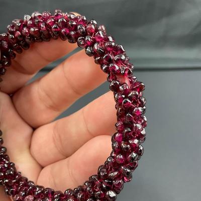 -10- FINE JEWELRY | Garnet Bracelet & Necklace Set