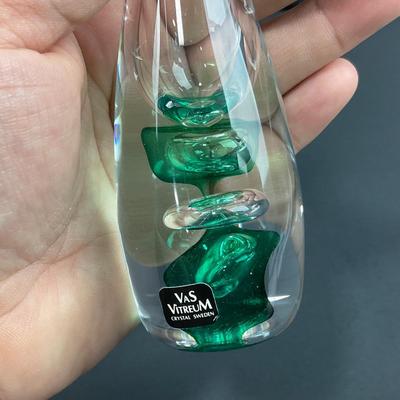 -15- VAS VITREUM | Sweden Crystal Art Glass Vase | Green Bubble Design With Sticker