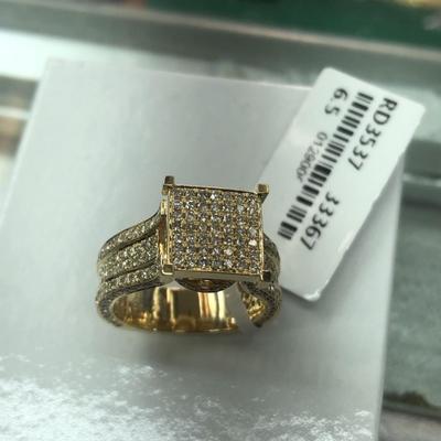 Ring 14 k Diamond 1.48 ctw 6.5