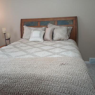 Queen size bed with slate inlayed headboard and footboard includes Denver Serta Mattress & Boxspring