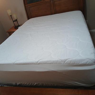 Queen size bed with slate inlayed headboard and footboard includes Denver Serta Mattress & Boxspring