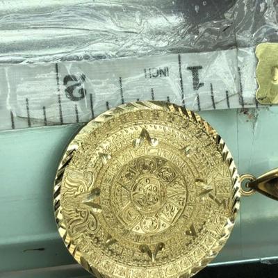 Gold Medalion 14 k