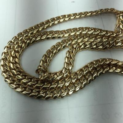 14 k Gold Cuban link chain 24 in
