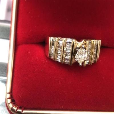 Gold diamond ring 14 k size 8 10.2 g