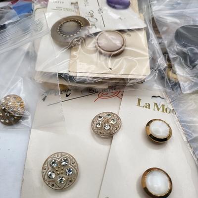Massive Vintage Buttons Lot In Hat Box