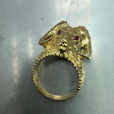 Gold ring 14 k size 11 11.7g