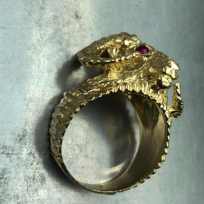 Gold ring 14 k size 11 11.7g