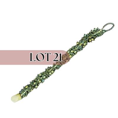 -21- ARTISAN | Green Beaded Bracelet