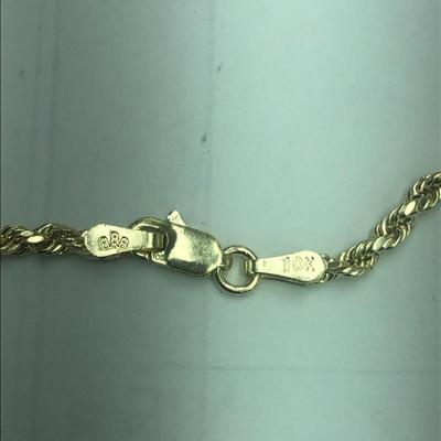 Gold Chain medalian 14 k 22 in 29.2 g