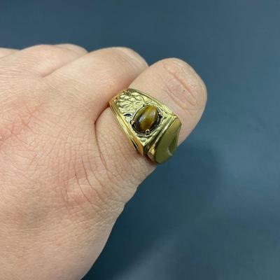 -26- FINE JEWELRY | 18KT HGE Men’s Ring | Tigers Eye Stone