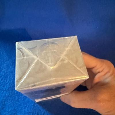Elizabeth Taylor Brilliant White Diamonds-unopened box
