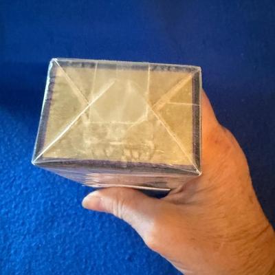 Elizabeth Taylor White Diamond-unopened box