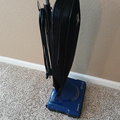 Ricar SupraLite Household Vacuum cleaner with filter bags