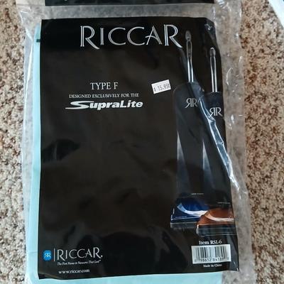 Ricar SupraLite Household Vacuum cleaner with filter bags