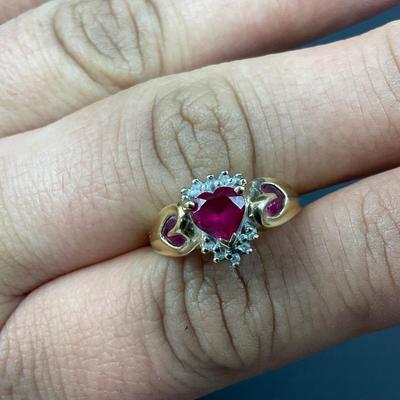 -31- FINE JEWELRY | 10KT Pink Heart & Diamond Ring | Marked