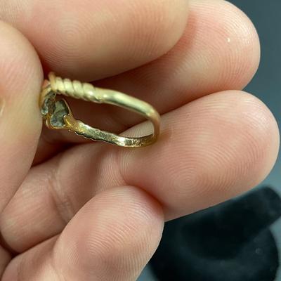 -32- FINE JEWELRY | 10KT Marked Ring | Damaged