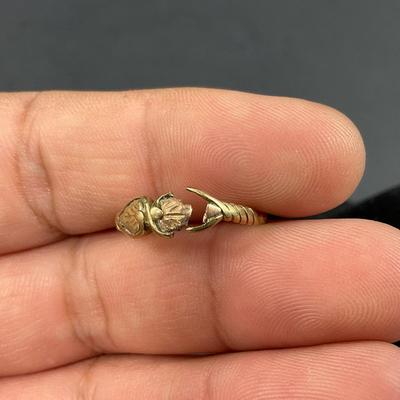 -32- FINE JEWELRY | 10KT Marked Ring | Damaged