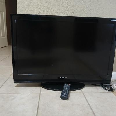 Dynex 32" HDMI LCD TV with remote control