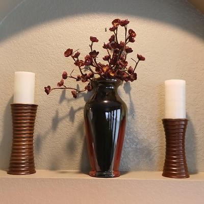Decorative 14" vase with led battery-operated flowers and two Serengeti wooden pillar candle holders