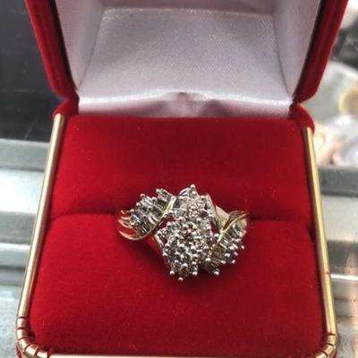 Gold ring 14 k size 9 9.2 g