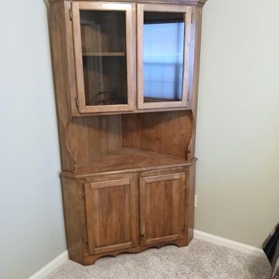 Two-piece corner cabinet