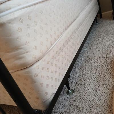 Queen bed with ornate metal headboard & footboard Includes Serta Mattress & Boxsprings MATTRESS PAD