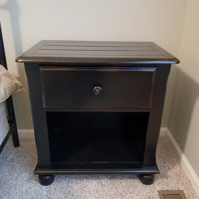 Emerald Home Furnishings one drawer nightstand