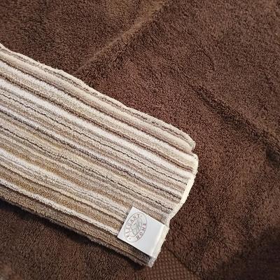 4 large brown bath towels washcloths and hand towels Simply soft & Elegant Home