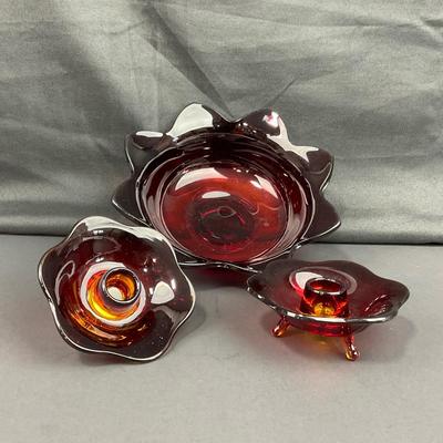 -38- FENTON | Nymph Amberina Console Bowl & Candlestick Holders