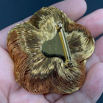 -53- BROOCHES | Assorted Monet Pieces