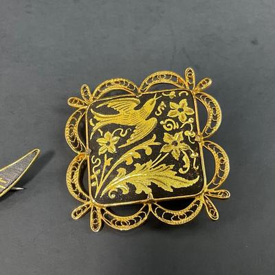 -55- JEWELRY | Assorted Damascene Pieces