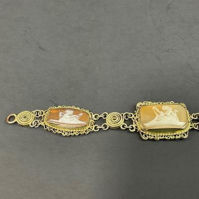 -56- JEWELRY | Antique Silver Shell Cameo Bracelet