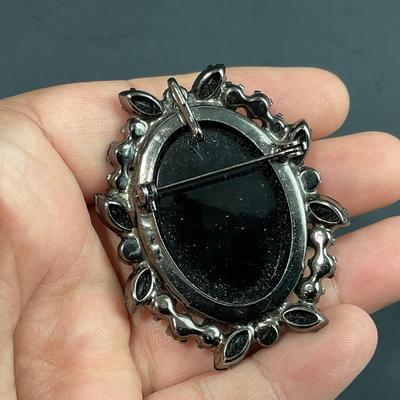 -60- JEWELRY | D&E Juliana Pieces