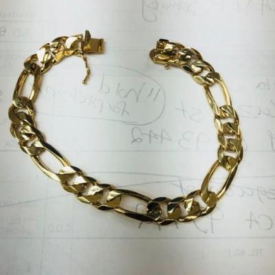 Gold Bracelet 14 k 9 in