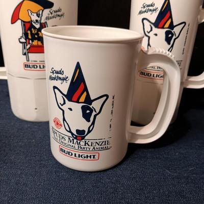 4 PLASTIC (1 GLOW IN THE DARK) SPUDS MACKENZIE CUPS