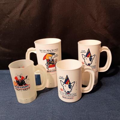 4 PLASTIC (1 GLOW IN THE DARK) SPUDS MACKENZIE CUPS