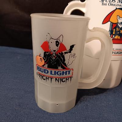 4 PLASTIC (1 GLOW IN THE DARK) SPUDS MACKENZIE CUPS