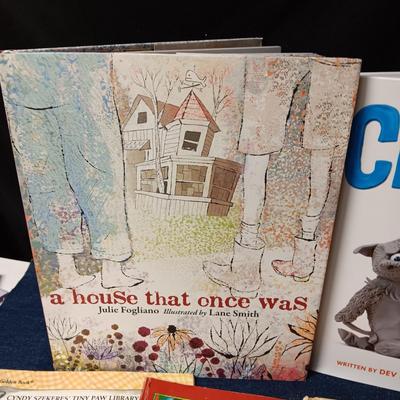 CHILDREN'S BOOKS