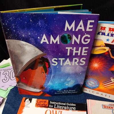CHILDREN'S BOOKS
