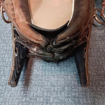 THE NICEST HORSE COLLAR MIRROR WE'VE EVER SEEN!