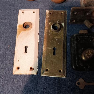 OLD DOOR HARDWARE AND KNOBS