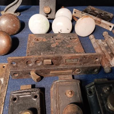 OLD DOOR HARDWARE AND KNOBS