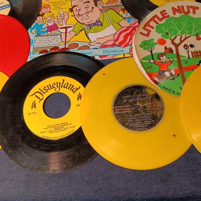 CHILDREN'S VINTAGE 45's RECORDS