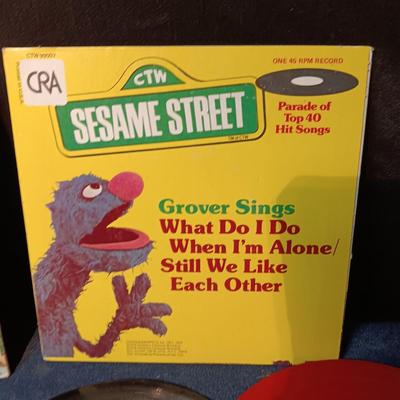 CHILDREN'S VINTAGE 45's RECORDS